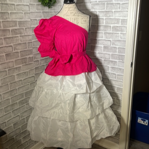 NWOT Women's One Shoulder Short Puff Sleeve Self Belted Solid Blouse Top - Picture 6 of 15